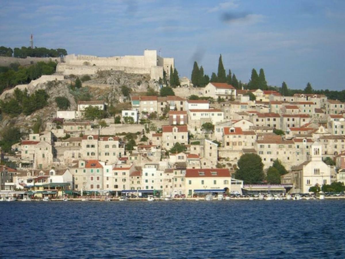 Studio Apartment Gray Šibenik Exteriör bild